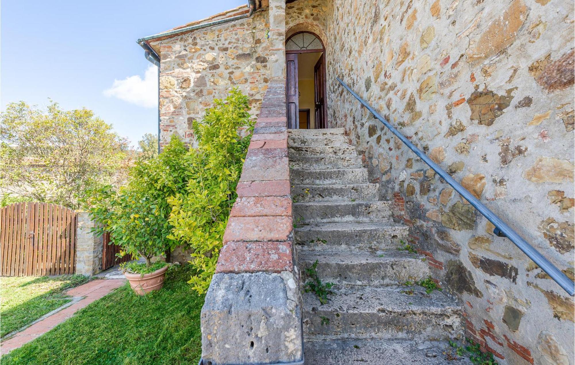 Cozy Home In Massa Marittima Gr With Kitchen 외부 사진